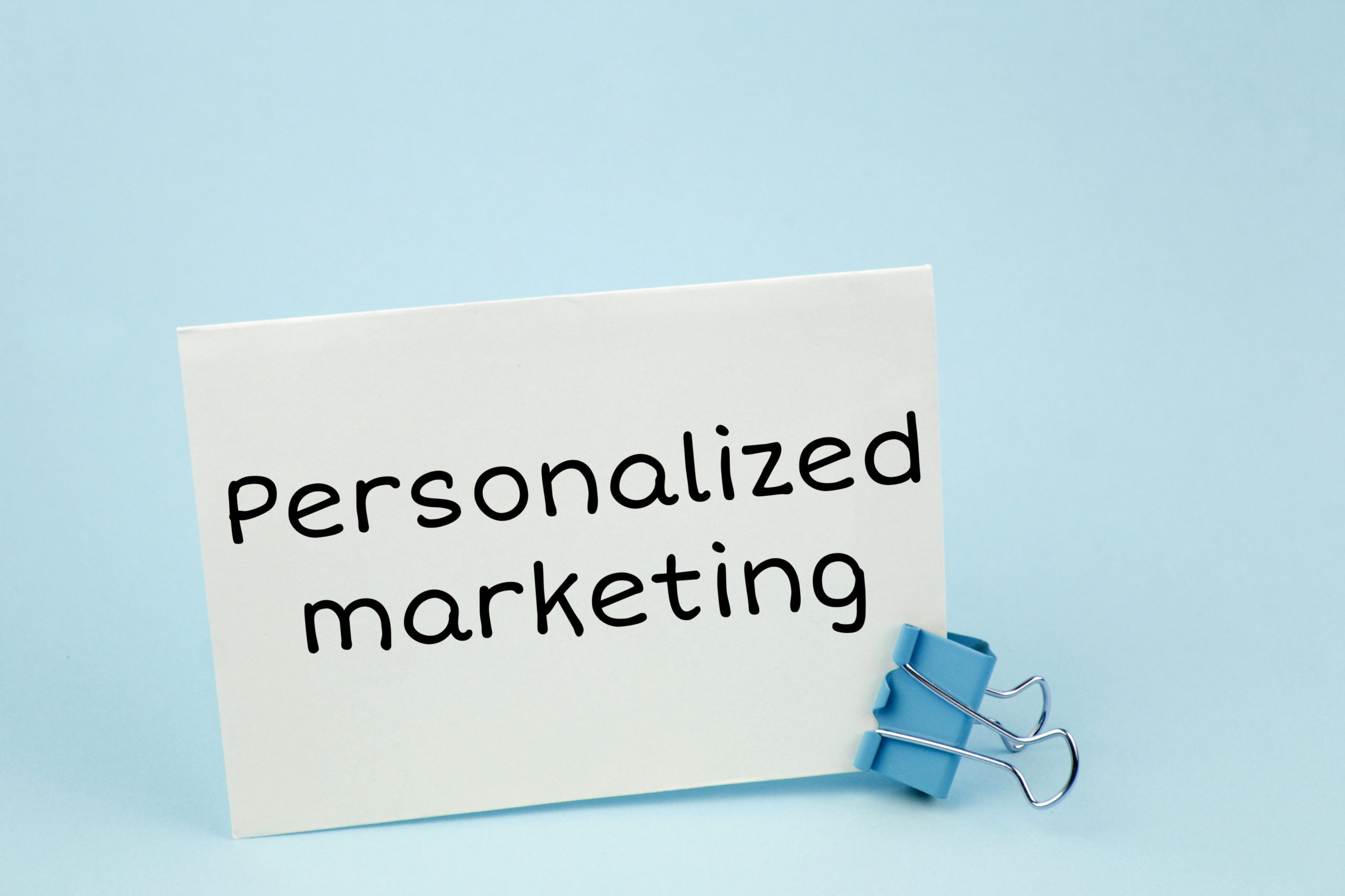 personalized-marketing-note-written-on-pad